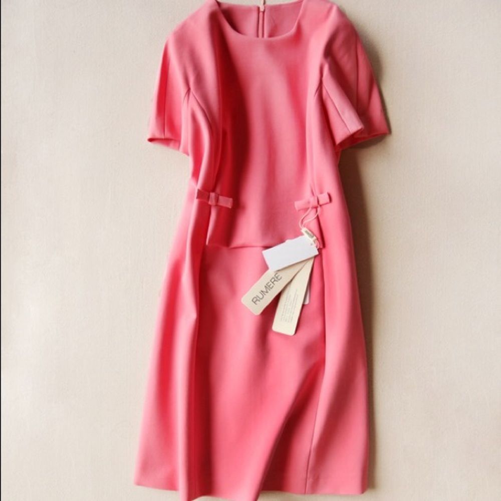 Short sleeves pink dress